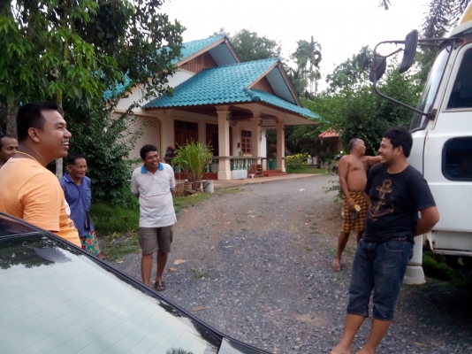 ปิดการขายแล้วคับ 10 ล้ออีโน่ FM 17. /2เพลา / เครื่อง EH700 168  แรงม้า/ สโลกลาง/เบรกเทปฟี่/เพาเวอร์/  ยางสวย/เครื่องดีมาก/พร้อใใช้งาน..เล่มติดมือ...