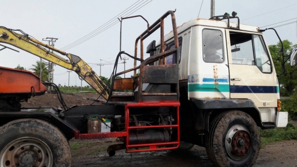 หัวลาก Mitsubishi  ปี36 สภาพพร้อมใช้