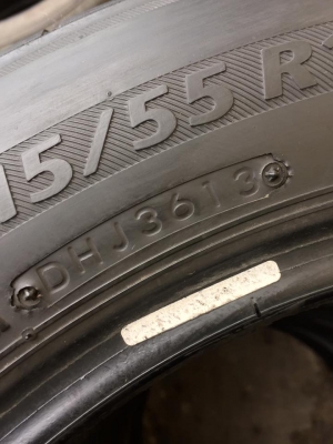 ขายยาง BRIDGESTONE ECOPIA EP200 215-55-17 ปี13 ดอกหนา เนื้อยางนิ่ม ไม่มีปะ ชุดละ 4,800 บาท