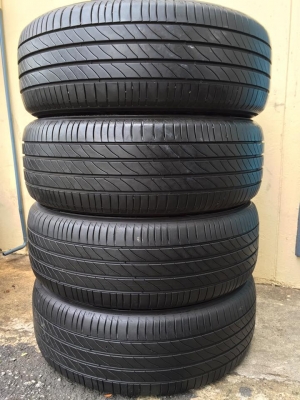 ขายยาง MICHELIN PRIMACY 3ST 215-60-17 ปี14 ดอกเต็มๆ ยางนิ่มๆ ชุดละ 5,500 บาท