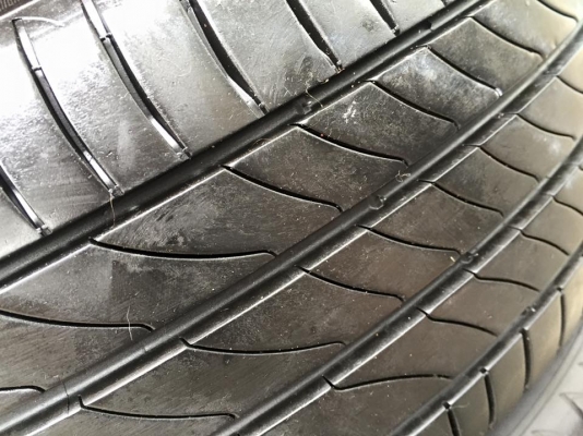 ขายยาง MICHELIN PRIMACY 3ST 215-60-17 ปี14 ดอกเต็มๆ ยางนิ่มๆ ชุดละ 5,500 บาท