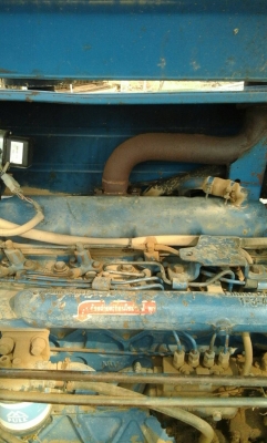 รถไถ NEWHOLLAND 6610 ติดต่อเจ้าของคุณศรณยู เบอร์ 083-355-1655