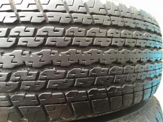 ขายยาง BRIDGESTONE H/T 840 255-65-17 ปี12 ดอกหนาจัด เนื้อนิ่ม ชุดละ 2,900 บาท