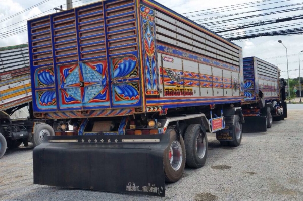 ขายรถพ่วง HINO เครื่อง 344 แรง แม่ปี 55 ลูกปี 59 ลูก 3 เพลาแท้ยาว 6.80 เมตร กระบะอู่พงษ์ไพบูลย์บ้านโป่ง ยาง 80\% ทะเบียนพร้อม