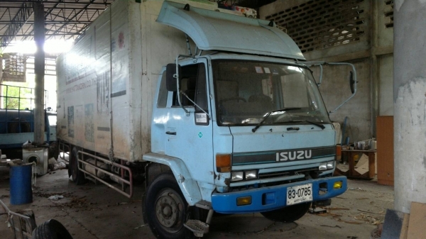 isuzu isuzu