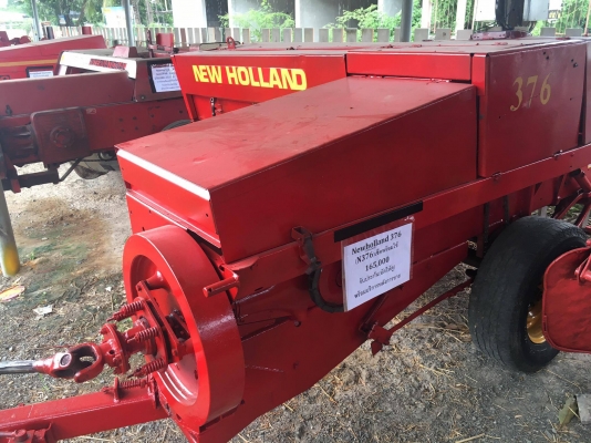 ขายเครื่องอัดฟาง Newholland 376(N376)เช็คพร้อมใช้ ราคาถูก