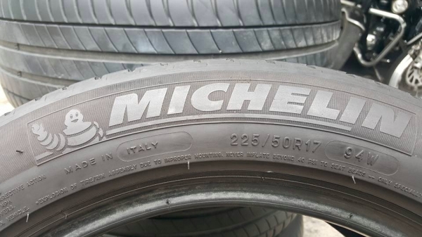 ขออนุญาตขายยางมือสอง MICHELIN PRIMACY MADE IN ITALY 225/50 R17