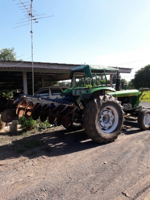 ขอขายรถไถจอนเดียร์ รุ่น2130พร้อมดันหน้า ผาน7 รถพร้อมทำงานราคาต่รองได้ครับ ขอขายรถไถจอนเดียร์ รุ่น2130พร้อมดันหน้า ผาน7 รถพร้อมทำงานราคาต่รองได้ครับ