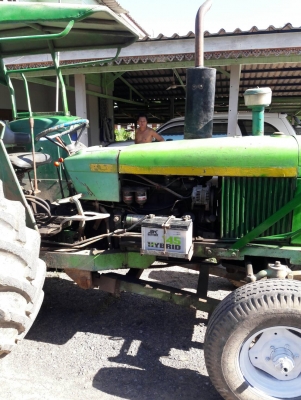 ขอขายรถไถจอนเดียร์ รุ่น2130พร้อมดันหน้า ผาน7 รถพร้อมทำงานราคาต่รองได้ครับ ขอขายรถไถจอนเดียร์ รุ่น2130พร้อมดันหน้า ผาน7 รถพร้อมทำงานราคาต่รองได้ครับ