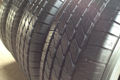 MICHELIN 265 65R17 สัปดาห์ที่20ปี2015 ลงพื้นจริงปลายปี2015สภาพสวยมากๆไร้ที่ติ ดอกยางเยอะมากๆ ไม่มีปะ
