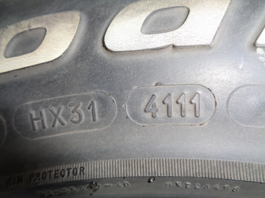 ขายยาง bf 265/70/16