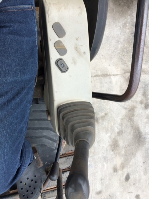 CAT 305CR ปี 2007 นำเข้าจากญี่ปุ่น แทร็คเหล็กติดก้อนยางสภาพสวยพร้อมใช้ ขายถูกครับ