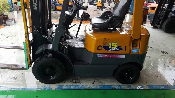 รถโฟล์คลิฟท์นำเข้า รถเก่ามือสองรถโฟล์คลิฟท์มือสองรถเก่าจากญี่ปุ่นรถตักยางก้อนยางพารายางถ้วยและขี้ยางตักทะลายปามล์ รถโฟล์คลิฟท์นำเข้า รถเก่ามือสองรถโฟล์คลิฟท์มือสองรถเก่าจากญี่ปุ่นรถตักยางก้อนยางพารายางถ้วยและขี้ยางตักทะลายปามล์