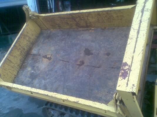 ขายรถดั้ม ตีนตะขาบ  Kubota Desel