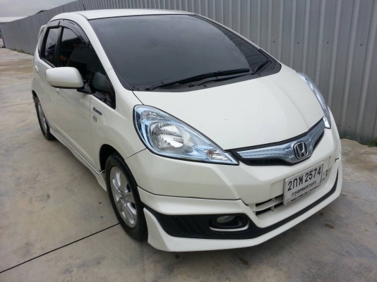 ขายด่วน ! Honda Jazz 1.3 HYBRID ปี 2013