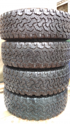 ขายยาง bf 265/65/18 ปี 12 ดอกเต็มๆ