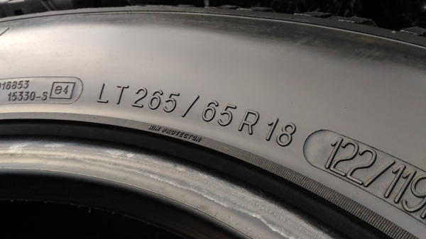 ขายยาง bf 265/65/18 ปี 12 ดอกเต็มๆ