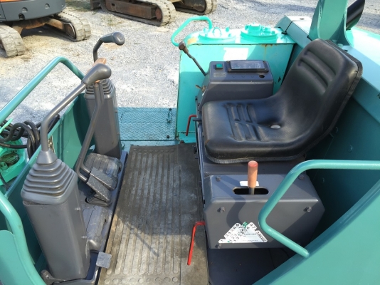 ขายถูก รถขุดยอดนิยม YANMAR B37-2 เก่าญี่ปุ่นแท้ สภาพสวยพร้อมใช้ โทร.086-303-9797 กู๋อ๋า ขายถูก รถขุดยอดนิยม YANMAR B37-2 เก่าญี่ปุ่นแท้ สภาพสวยพร้อมใช้ โทร.086-303-9797 กู๋อ๋า