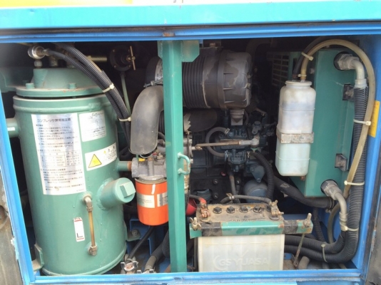 ปั้มลม Komatsu รุ่น EC15SSB-6 SN: 3692254 สภาพสวยจัด แรงลม 7 บาร์ นำเข้าจากญี่ปุ่น ไม่แพงครับ