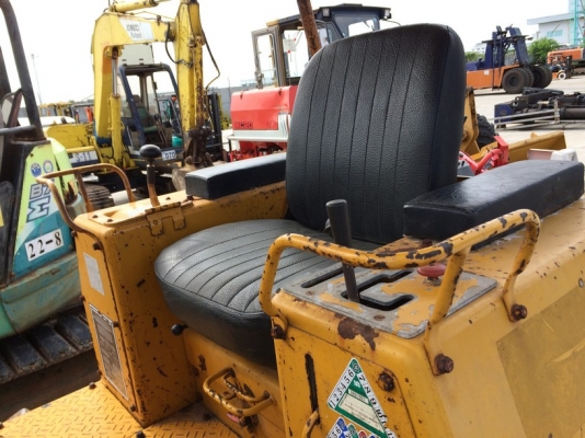 รถตักตีนตะขาบ CAT รุ่น 931 SN: 10N0539 นำเข้าจากญี่ปุ่น ราคาถูกมาก ๆ ครับ