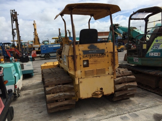 รถตักตีนตะขาบ CAT รุ่น 931 SN: 10N0539 นำเข้าจากญี่ปุ่น ราคาถูกมาก ๆ ครับ