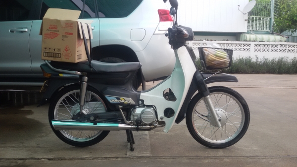 ฮอนด้าดรีม 100cc คุรุสภา ฮอนด้าดรีม 100cc คุรุสภา