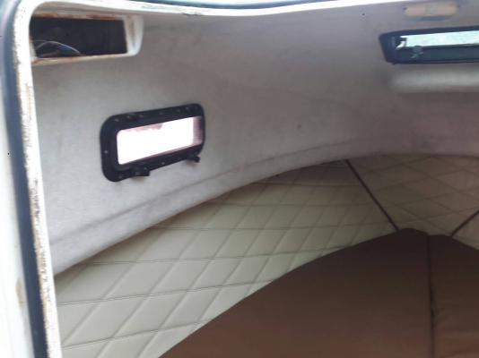 ขายด่วน บอดี้ เปล่า  เรือTrophy usa  22 f