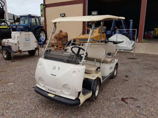 ขายรถกอล์ฟเก่านอก เครื่องยนต์เบนซิน YANMAR ขายรถกอล์ฟเก่านอก เครื่องยนต์เบนซิน YANMAR