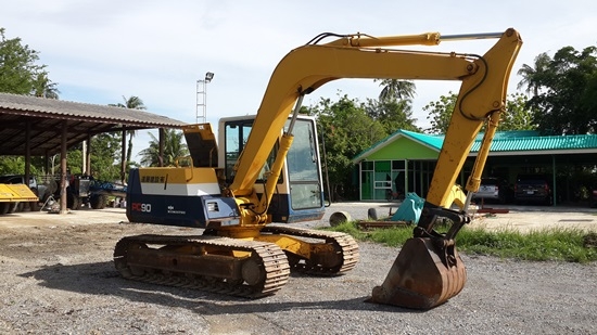 ขายรถขุดเก่าญี่ปุ่น komatsu pc 90-1 รถสวยเดิมทุกอย่าง สนใจติดต่อสอบถาม 092-3309229 อีด