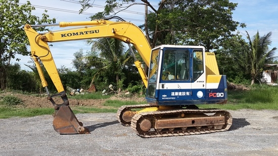 ขายรถขุดเก่าญี่ปุ่น komatsu pc 90-1 รถสวยเดิมทุกอย่าง สนใจติดต่อสอบถาม 092-3309229 อีด
