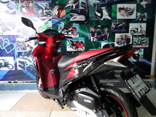 Click 125 i สีดำ รุ่นท๊อป ระบบ id lingstop ล้อแมกซ์ รถบ้านมือเดียวจากป้ายแดง รถสภาพสวยไมล์น้อย ฟรีโอน แถม 4 รายการ 38500