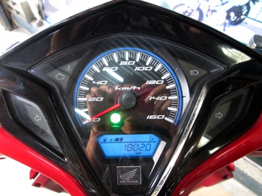 Click 125 i สีดำ รุ่นท๊อป ระบบ id lingstop ล้อแมกซ์ รถบ้านมือเดียวจากป้ายแดง รถสภาพสวยไมล์น้อย ฟรีโอน แถม 4 รายการ 38500