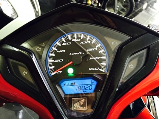 Click 125 i สีดำ รุ่นท๊อป ระบบ id lingstop ล้อแมกซ์ รถบ้านมือเดียวจากป้ายแดง รถสภาพสวยไมล์น้อย ฟรีโอน แถม 4 รายการ 38500