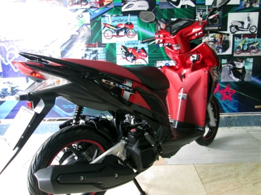 Click 125 i สีดำ รุ่นท๊อป ระบบ id lingstop ล้อแมกซ์ รถบ้านมือเดียวจากป้ายแดง รถสภาพสวยไมล์น้อย ฟรีโอน แถม 4 รายการ 38500