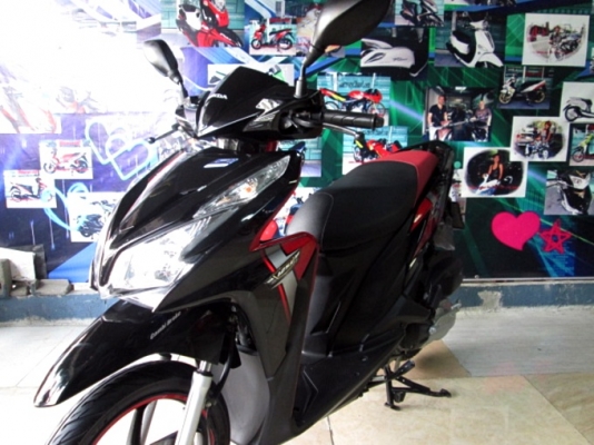 Click 125 i สีดำ รุ่นท๊อป ระบบ id lingstop ล้อแมกซ์ รถบ้านมือเดียวจากป้ายแดง รถสภาพสวยไมล์น้อย ฟรีโอน แถม 4 รายการ 38500