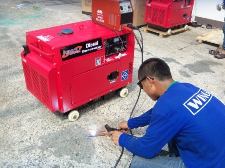เครื่องปั่นไฟดีเซล 6 KVA. (สินค้าใหม่ทนทาน บำรุงรักษา่งาย ประหยัดน้ำมัน รับประกัน 6 เดือน)