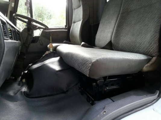 ขายราคา 555,000บ หกล้อ ฮีโน่ FB4J145ปี42บรรทุก"ตู้เย็น"ช่วงยาว5.50ม สภาพดีสวยบางเดิมพร้อมใช้งาน ทะเบียนพร้อมโอน ขายราคา 555,000บ หกล้อ ฮีโน่ FB4J145ปี42บรรทุก"ตู้เย็น"ช่วงยาว5.50ม สภาพดีสวยบางเดิมพร้อมใช้งาน ทะเบียนพร้อมโอน