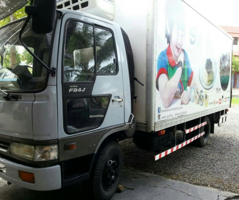 ขายราคา 555,000บ หกล้อ ฮีโน่ FB4J145ปี42บรรทุก"ตู้เย็น"ช่วงยาว5.50ม สภาพดีสวยบางเดิมพร้อมใช้งาน ทะเบียนพร้อมโอน ขายราคา 555,000บ หกล้อ ฮีโน่ FB4J145ปี42บรรทุก"ตู้เย็น"ช่วงยาว5.50ม สภาพดีสวยบางเดิมพร้อมใช้งาน ทะเบียนพร้อมโอน