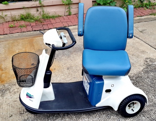 ขายรถไฟฟ้า 3 ล้อ YANMAR เพิ่งมาจากญี่ปุ่น