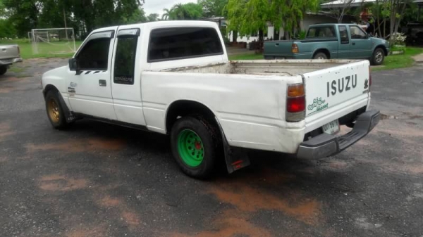 ISUZU TFR พวงมาลัยเพาเวอร์โรงงาน ISUZU TFR พวงมาลัยเพาเวอร์โรงงาน