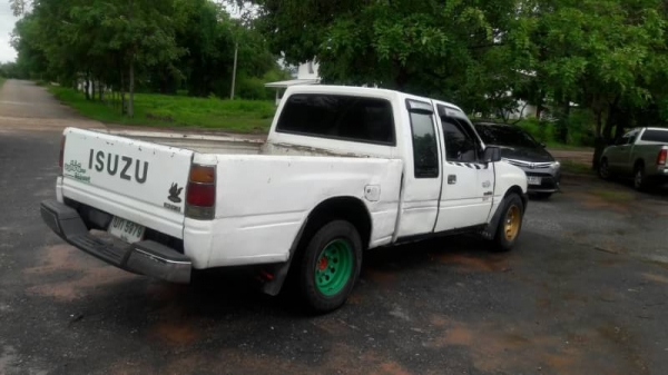 ISUZU TFR พวงมาลัยเพาเวอร์โรงงาน ISUZU TFR พวงมาลัยเพาเวอร์โรงงาน