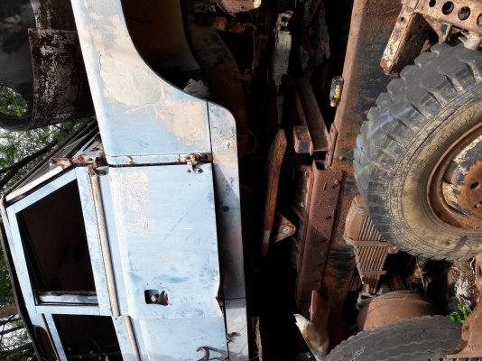 จานเทลเลอร์หัวลาก 4 ทิศ ของนอกสวยๆ ติดแชสซี MITSUBISHI FUSO  FV 320 แรง