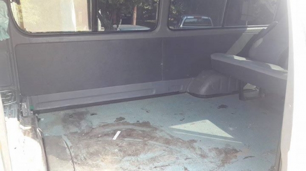 ขายรถตู้ toyota hiace ปี 2545 เครื่อง1j ติดแก๊ส LPG ราคา 88,000 บาท ถูกสุดๆ