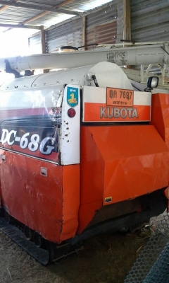 ขายรถเกี่ยวข้าว KUBOTA DC68G ปี53 ใช้งานน้อย 1700ชั่วโมง สภาพสวย พร้อมใช้งาน เอกสารถูกต้อง เล่มทะเบียนพร้อมโอน ราคา350,000 สนใจโทร 090-8588220คุณนะ 093-3258446คุณบิว หรือเข้าดูสินค้าอื่นๆได้ที่ www.narong2truck.com หรือ www.truck.in.th/498 หรือเพจFacebook