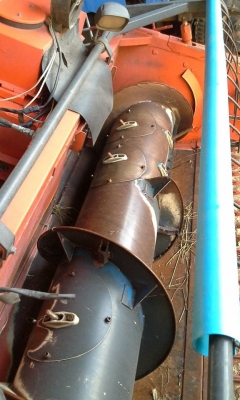 ขายรถเกี่ยวข้าว KUBOTA DC68G ปี53 ใช้งานน้อย 1700ชั่วโมง สภาพสวย พร้อมใช้งาน เอกสารถูกต้อง เล่มทะเบียนพร้อมโอน ราคา350,000 สนใจโทร 090-8588220คุณนะ 093-3258446คุณบิว หรือเข้าดูสินค้าอื่นๆได้ที่ www.narong2truck.com หรือ www.truck.in.th/498 หรือเพจFacebook