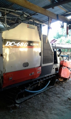 ขายรถเกี่ยวข้าว KUBOTA DC68G ปี53 ใช้งานน้อย 1700ชั่วโมง สภาพสวย พร้อมใช้งาน เอกสารถูกต้อง เล่มทะเบียนพร้อมโอน ราคา350,000 สนใจโทร 090-8588220คุณนะ 093-3258446คุณบิว หรือเข้าดูสินค้าอื่นๆได้ที่ www.narong2truck.com หรือ www.truck.in.th/498 หรือเพจFacebook
