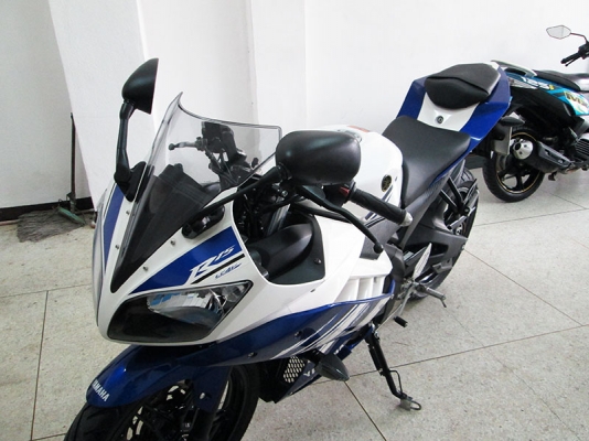 (โอนฟรี) ขาย Yamaha R15 รถปี 2015 ไมล์แท้ 5312 กม สภาพสวยเดิมๆ แรงด้วยขุมกำลัง 150CC บิดติดมือ  สีขาว น้ำเงิน