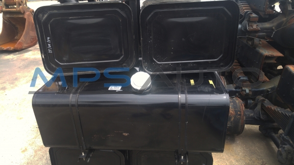 ถังน้ำมัน HINO 200L มีแค่7ใบ!! ถังน้ำมัน HINO 200L มีแค่7ใบ!!