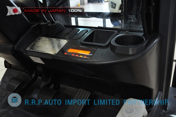 ขายรถโฟล์คลิฟท์มือสอง TOYOTA รุ่น  8FD25-10278 ราคา 425,000 บาท นำเข้าจากประเทศญี่ปุ่น 100\% ไม่เคยใช้งานในไทย