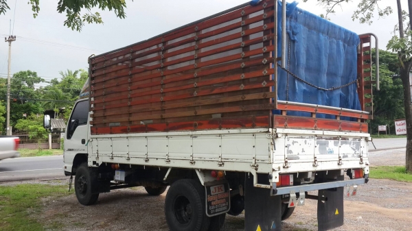 NQR 175 แรงม้า ปี52